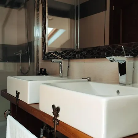 Apartman Rurales Casa El Abad *